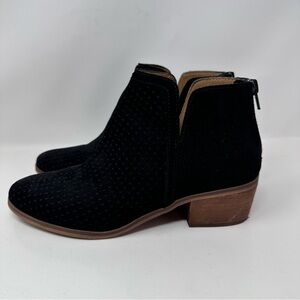 Nordstrom Susina Kyle Suede Leather Ankle Boots Bootie Perforated Black Size 6.5
